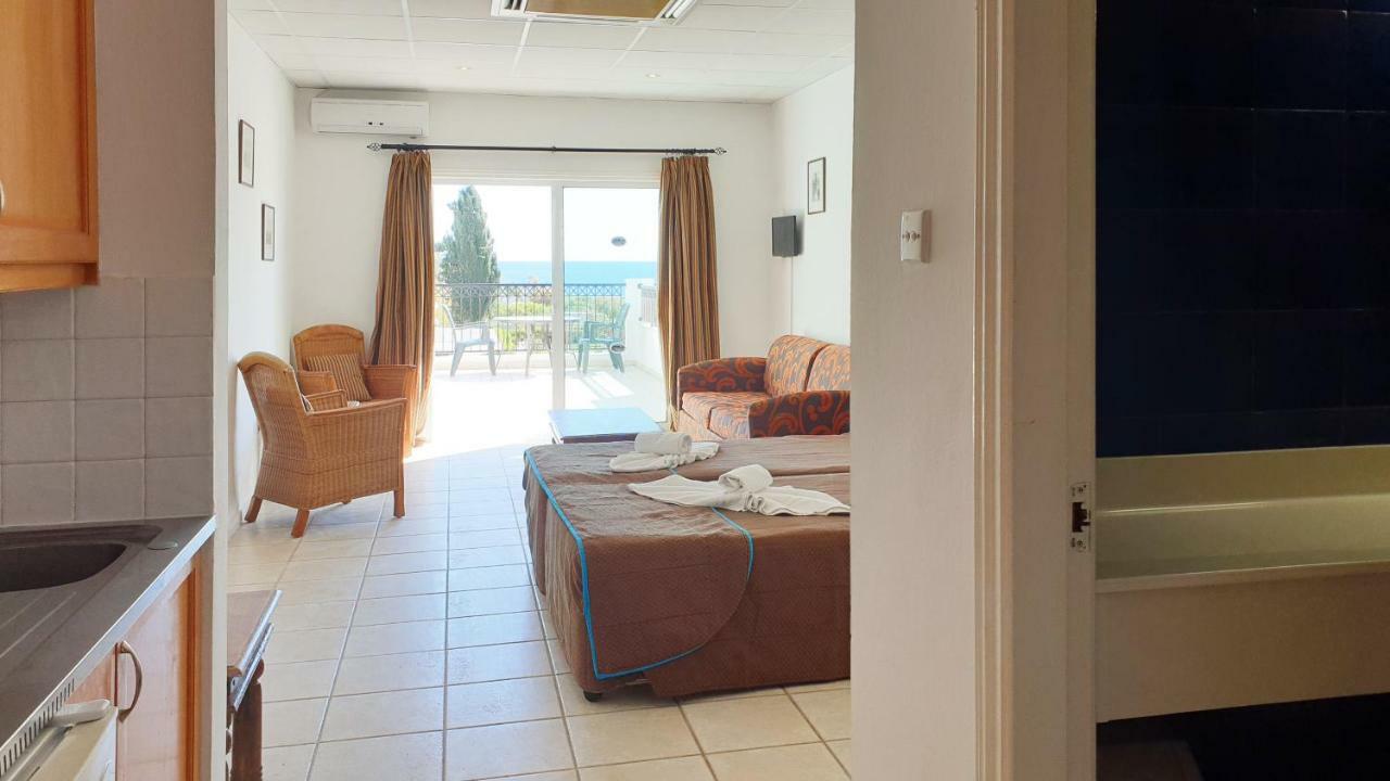 Paramount Hotel Apartments Protaras Exteriér fotografie