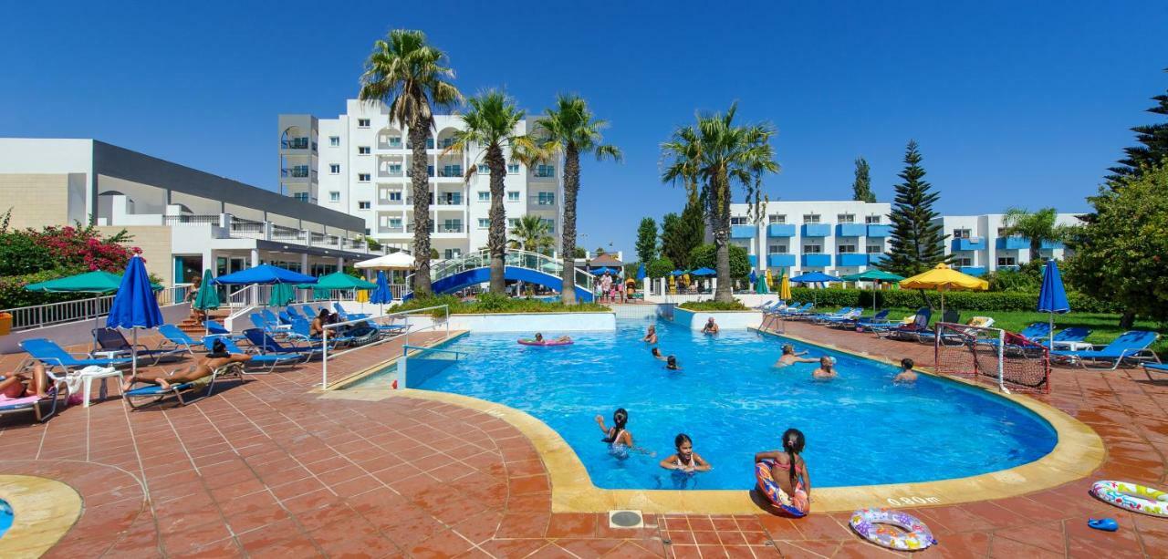 Paramount Hotel Apartments Protaras Exteriér fotografie