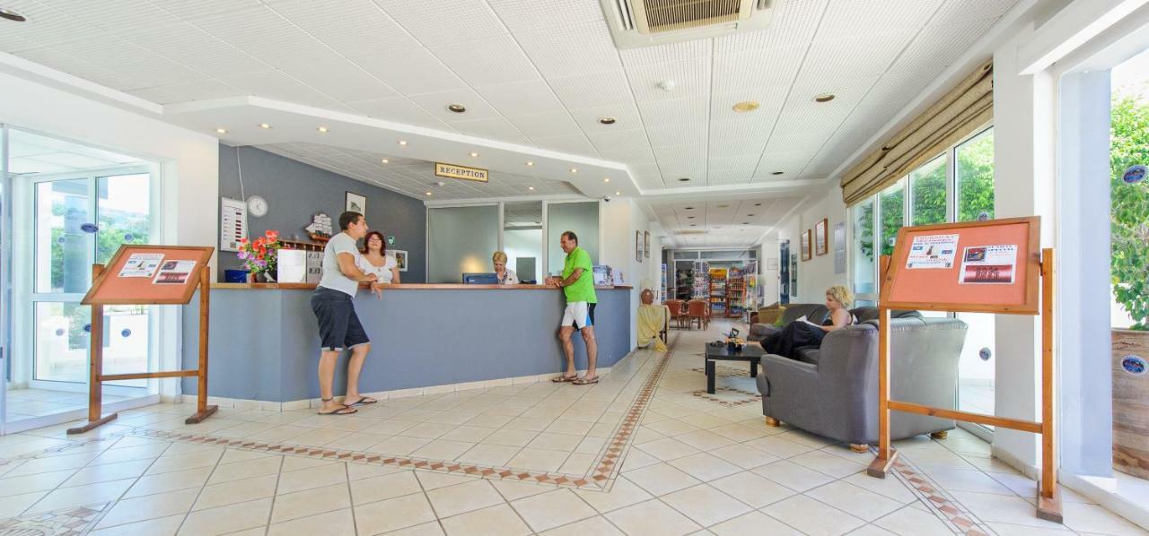 Paramount Hotel Apartments Protaras Exteriér fotografie