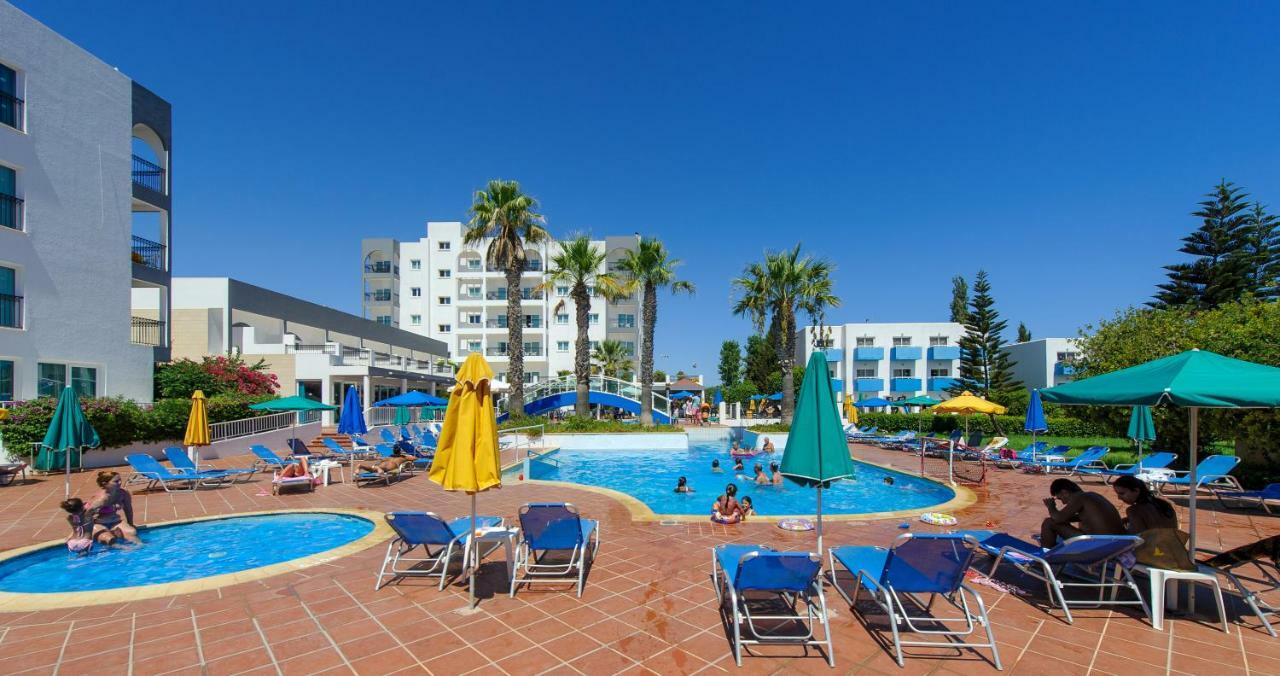 Paramount Hotel Apartments Protaras Exteriér fotografie