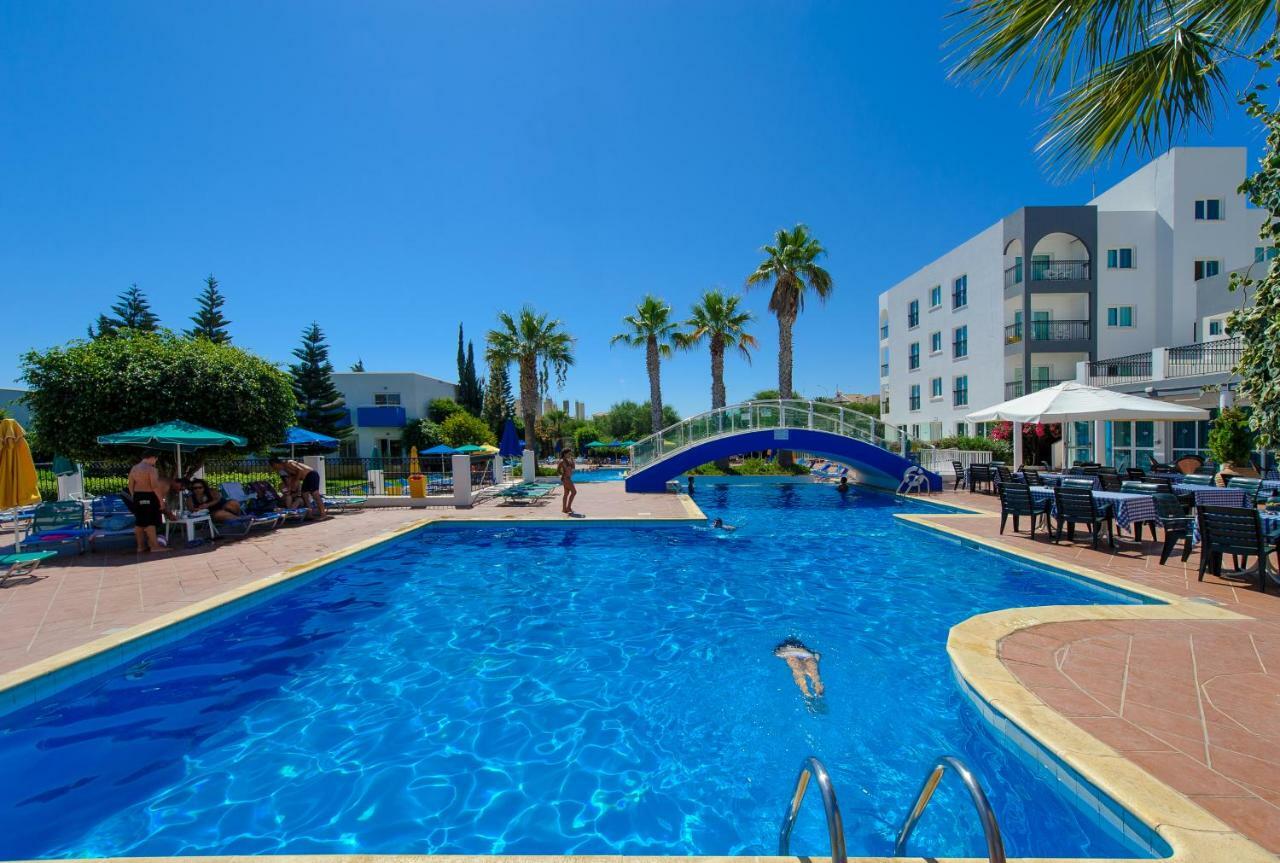 Paramount Hotel Apartments Protaras Exteriér fotografie