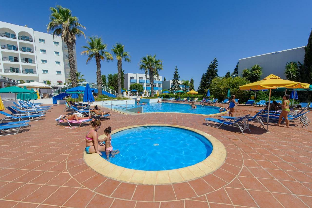 Paramount Hotel Apartments Protaras Exteriér fotografie